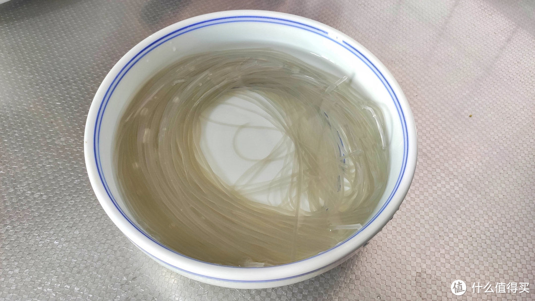 秋天气候干燥,常吃这菜好,价格便宜维C高,简单一炒,清脆爽口