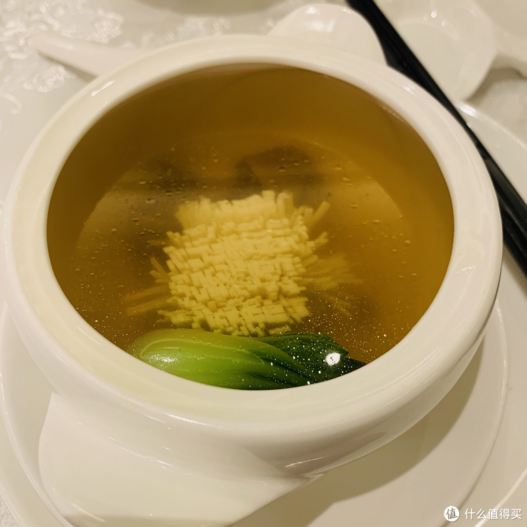 198团购了两人希尔顿套餐,好吃而且吃不完!