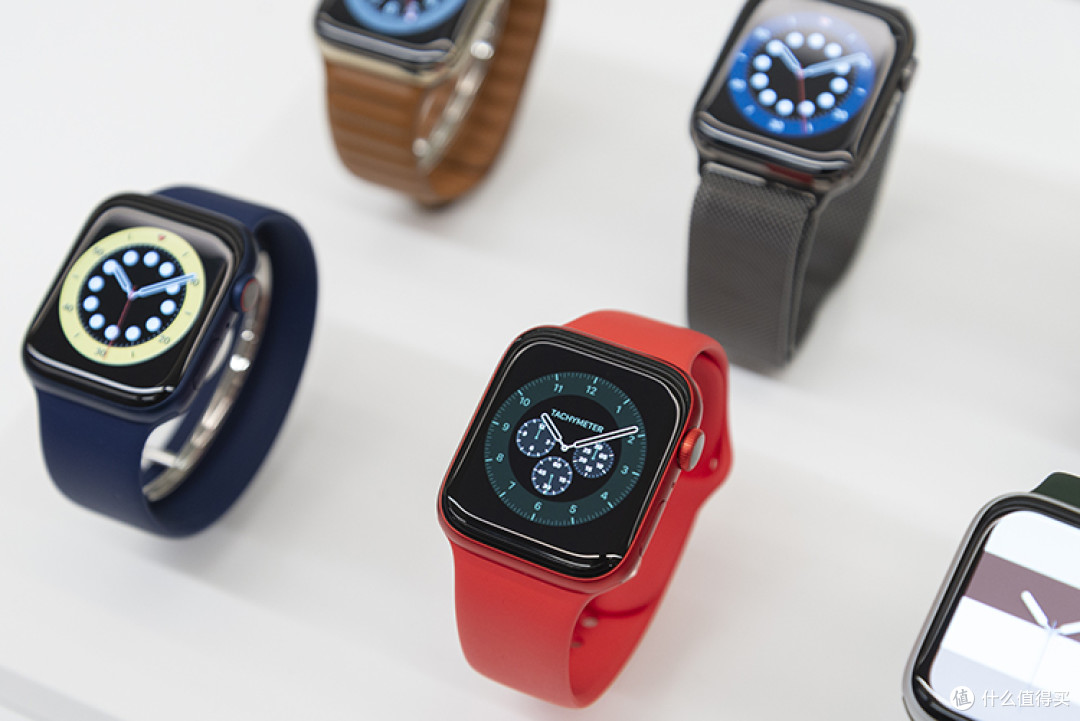 值不值得买?iPad Air 4与Apple Watch Series 6抢先上手体验