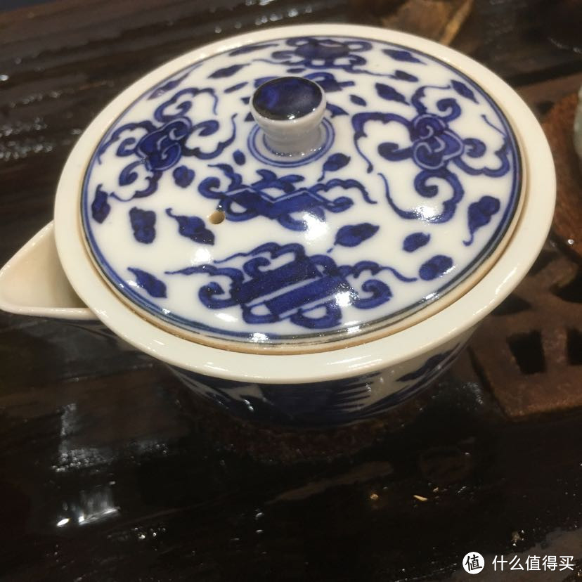 晚上试茶：02-03年中茶绿印