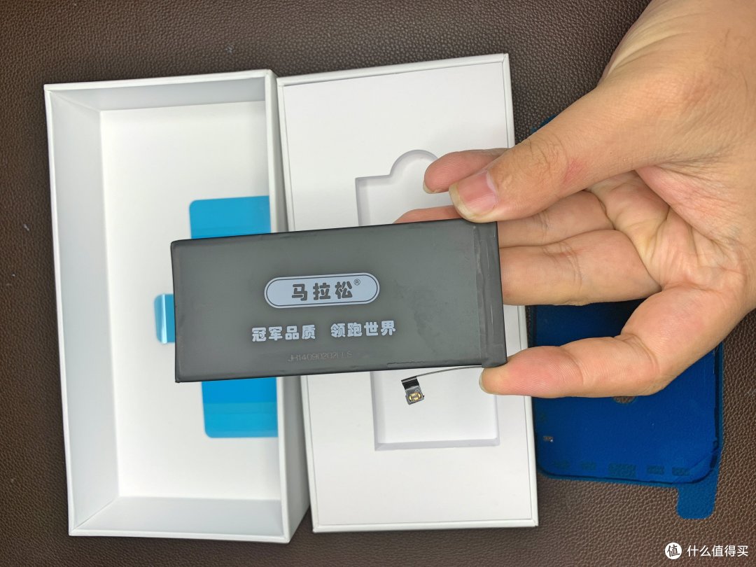 石墨烯电池 是营销噱头还是高新技术？马拉松iPhone XR 手机电池拆箱简评