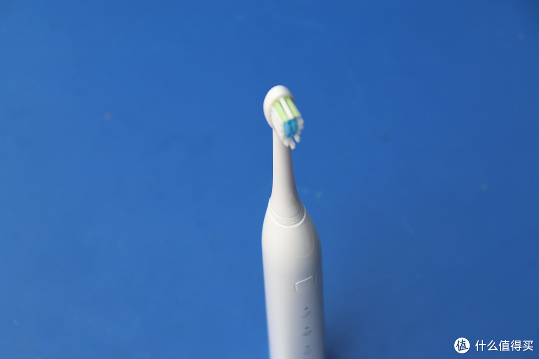 联想电动牙刷T1—刷出健康好牙，吃嘛嘛香