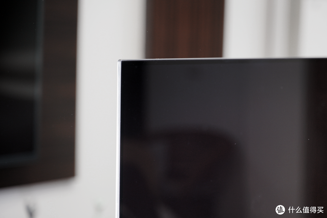 OLED电视有两种，索尼和其他——索尼A8H深度体验