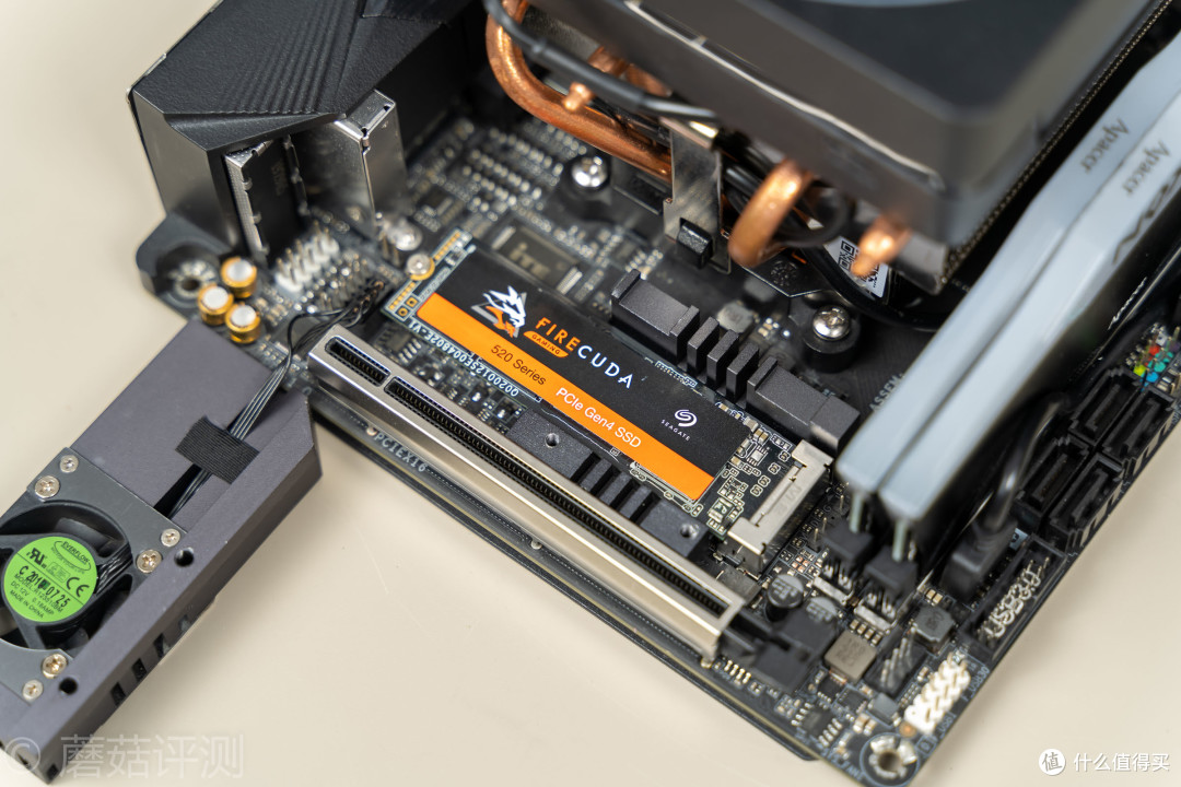 顺序读写5000MB/s,性能强大、希捷酷玩520系列PCIe4.0游戏硬盘 评测