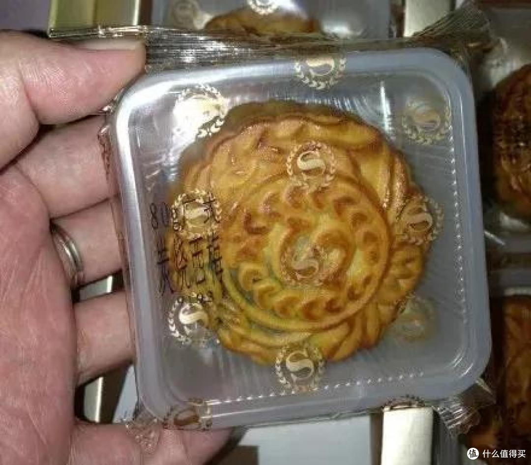 跟这些月饼比，五仁弱爆了……