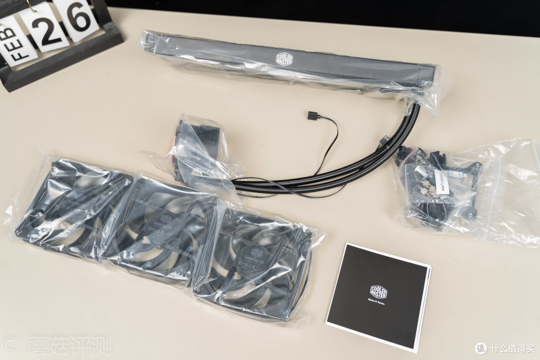 冷头灯效梦幻,散热效能强劲、酷冷至尊(CoolerMaster)海魔360ARGB水冷散热器评测