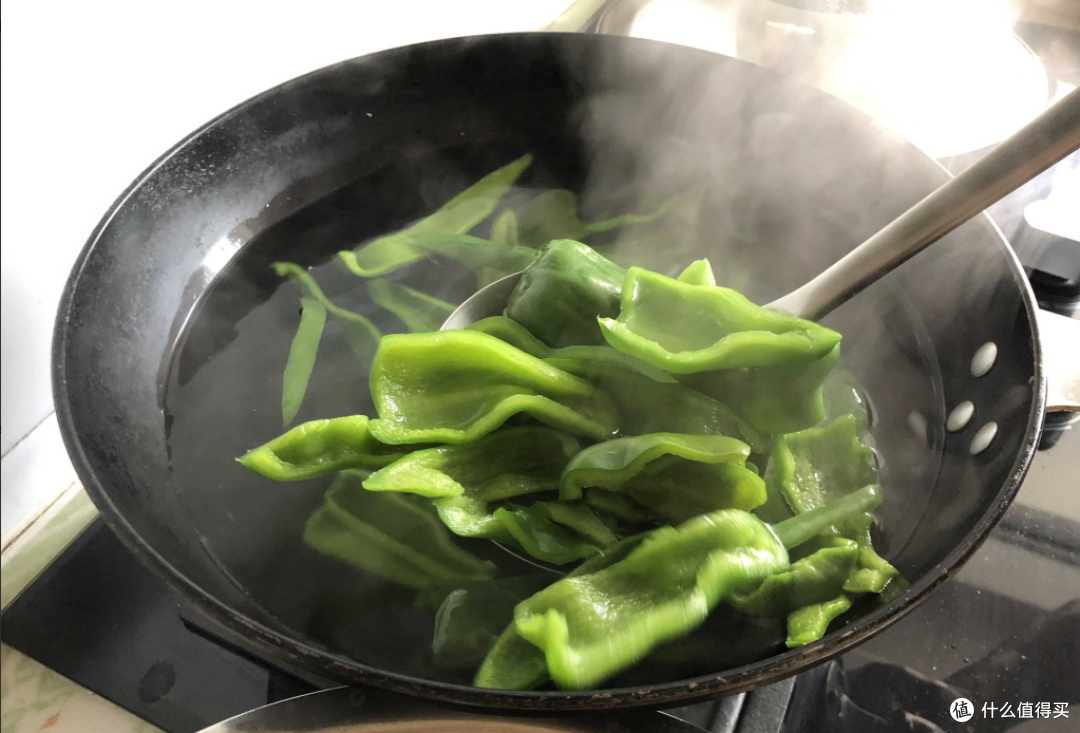 9月饺子,我家只包这个馅,减少湿气秀出小蛮腰
