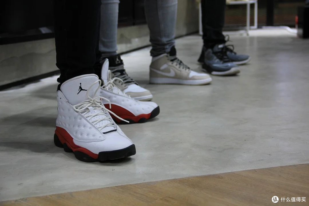 2折搞定正品AJ、NIKE、阿迪爆款,这26个网站带你装*带你飞!