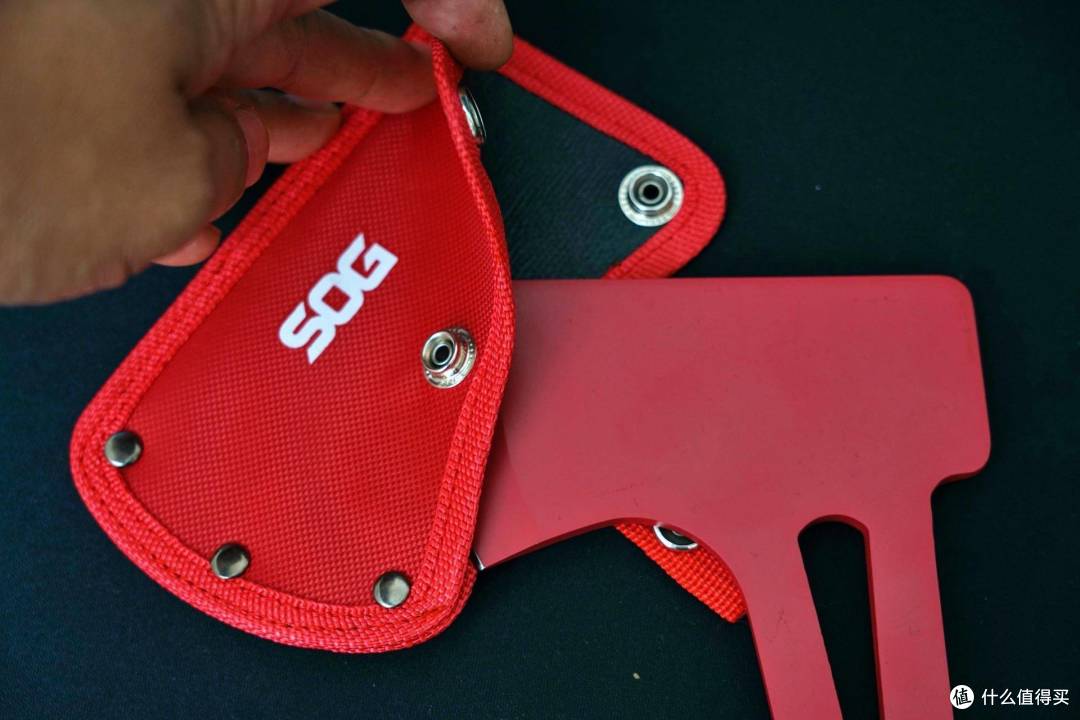 为露营提前做准备: SOG户外工具四件套上手体验