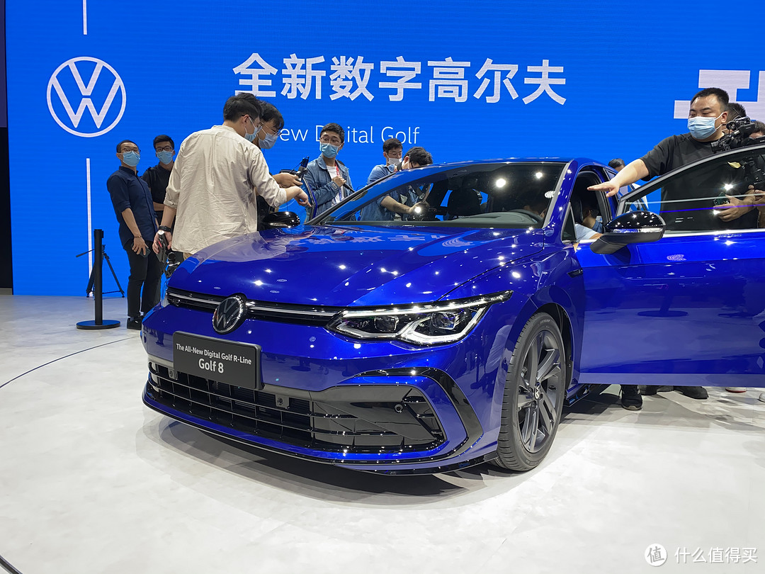 新车速递:北京车展轿车篇,新款宝马5系、大众高尔夫、吉利星瑞、名爵5、领衔