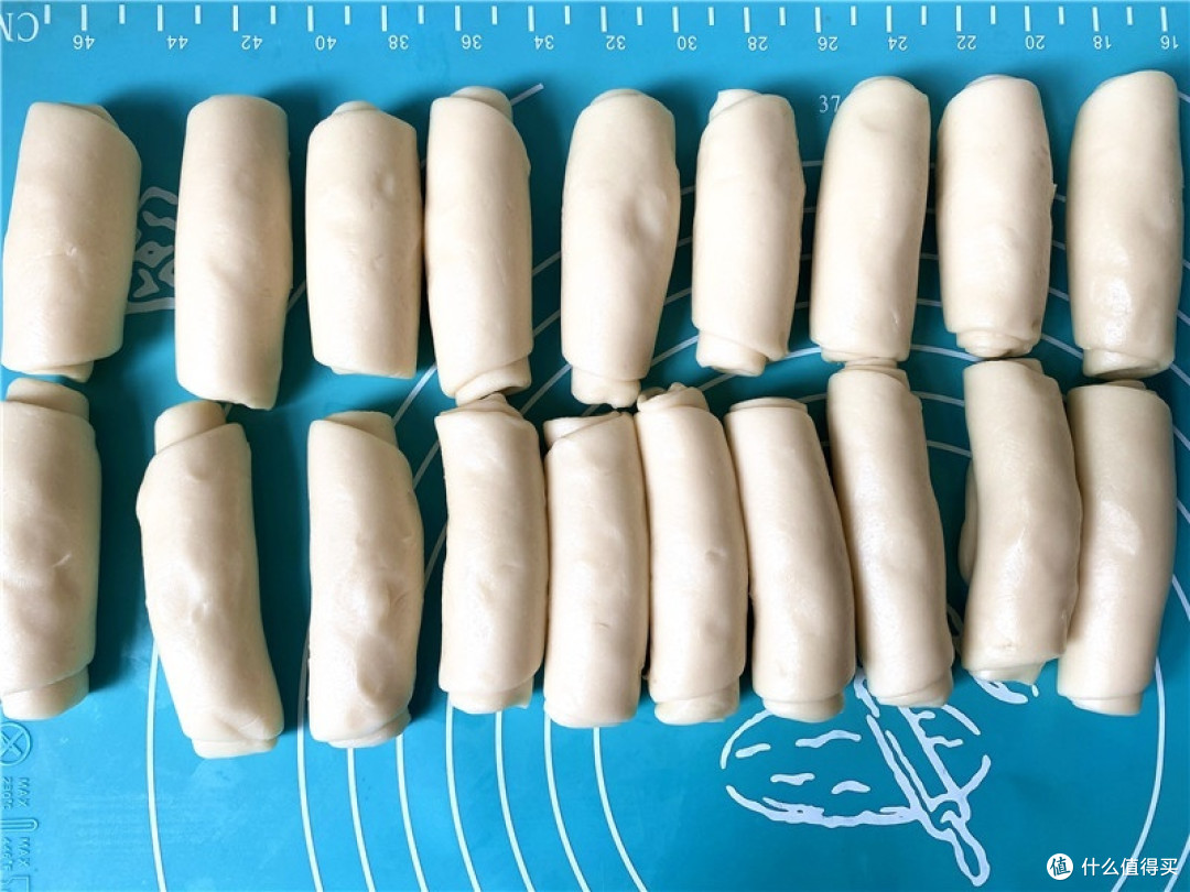 蛋黄酥最简单做法,配方比例全公开,酥香掉渣,学会再不用出去买