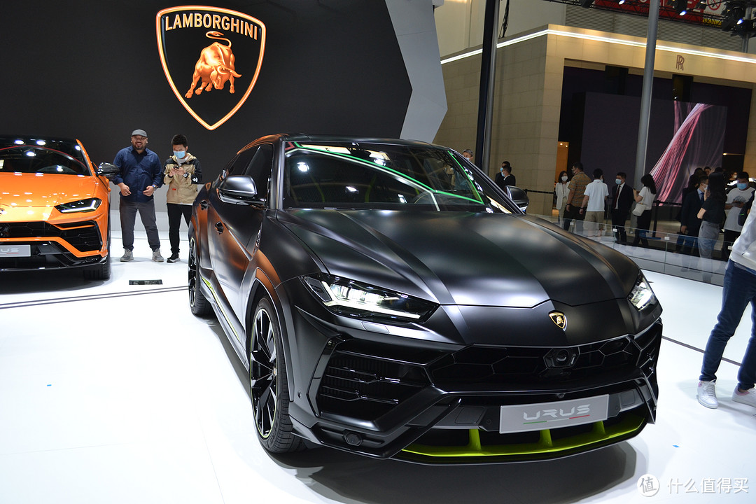 大妈领我看车展——2020北京国际汽车展览会见闻