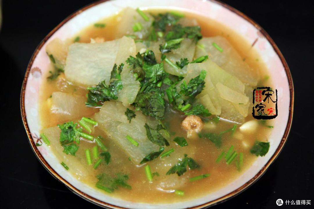 一家3口的简单晚餐,3道菜成本不到30元,朋友却说:想去蹭饭