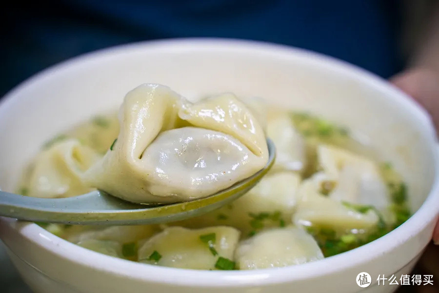 狂吞百只大馄饨，吃出了这份魔都馄饨大全！