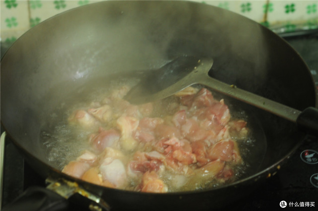 酥香爽脆麻辣鲜香的鸡腿,配料特精确新手一看就会