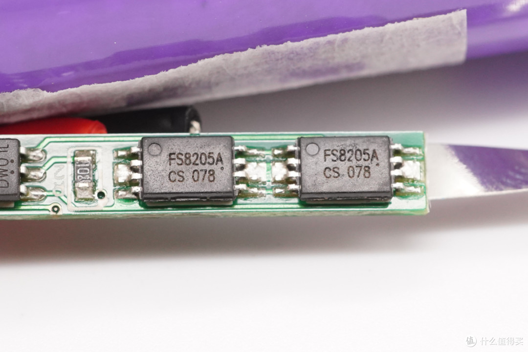 拆解报告：ozwi SP810S蓝牙音箱