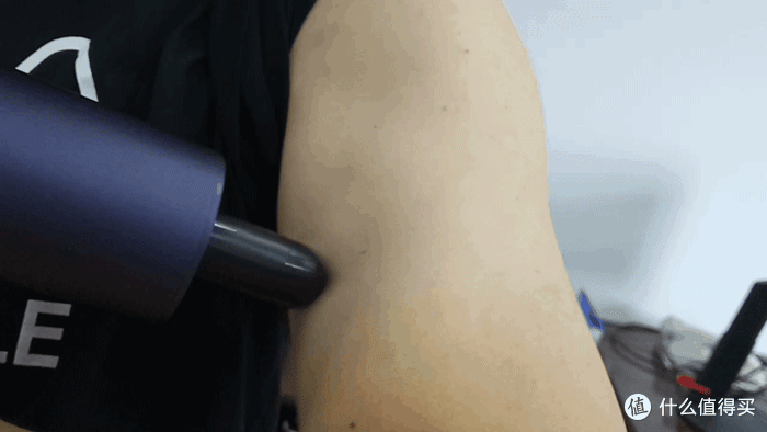 来自一位办公久坐人士的真实体验,麦瑞克超感知筋膜枪EVO
