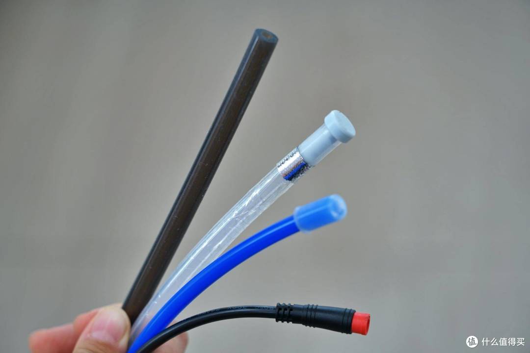 直出开水能泡面,早上又能多睡5分钟:佳尼特400G净热一体即饮净水机FA1评测