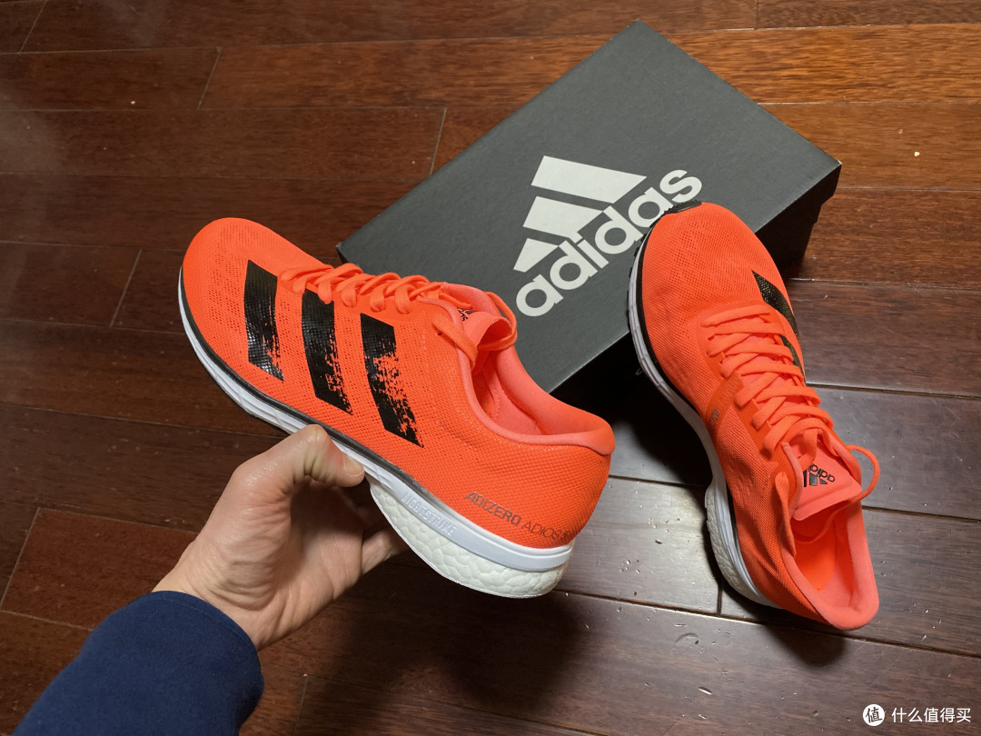 配色骚传统薄底adidasadizeroadios5竞速跑鞋