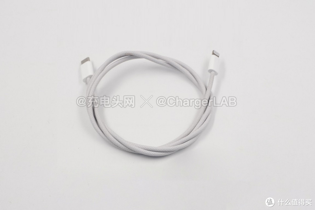 iPhone 12 USB-C to lightning编织快充线更多颜色曝光