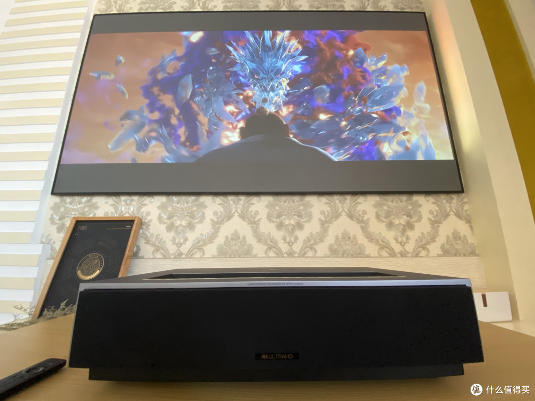 “峰米4K激光影院Max”享受真实4K、4500流明带来的家庭影院级感官享受吧~