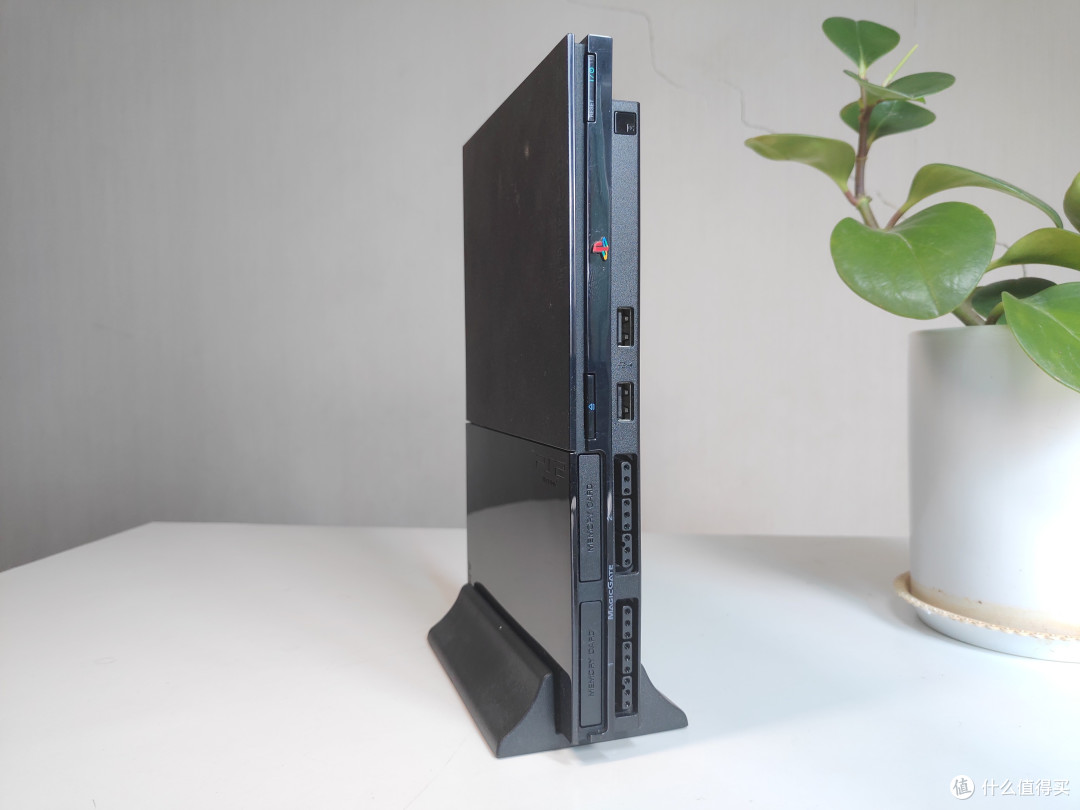 经典主机末班车——SONY PlayStation 2 90006版游戏机与游戏回顾_主机游戏_什么值得买