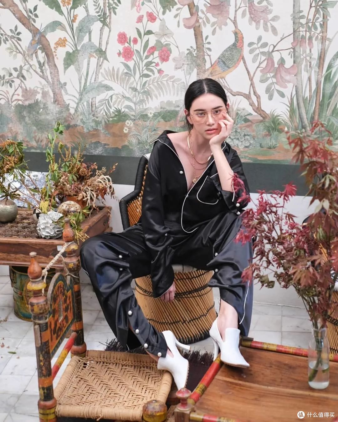 被这件“高级感单品”疯狂种草,气质又大方,随便穿就很美!