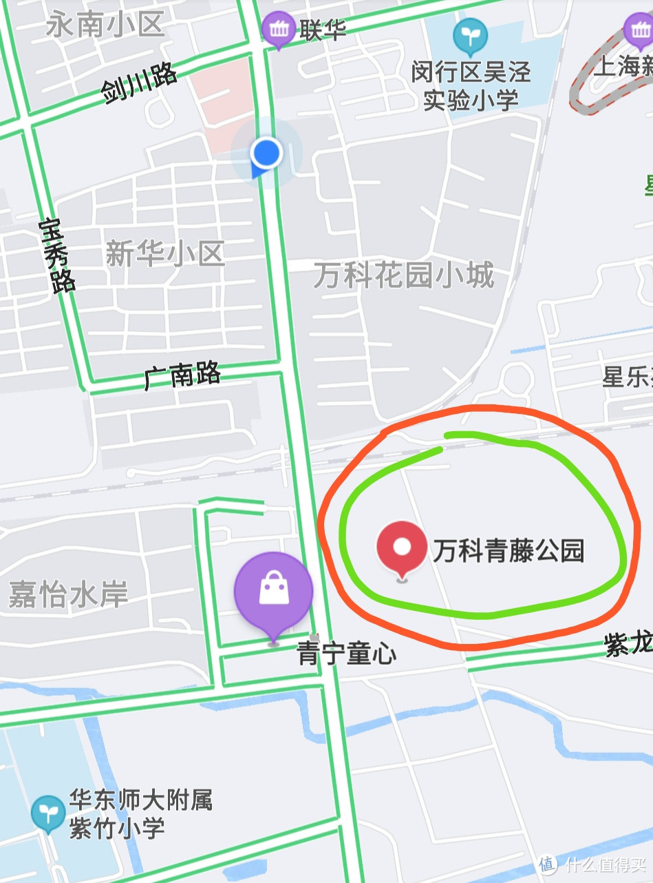 万科青藤花园/由房地产开发商创建的公园长啥样？旧铁道边上的新房产配套园