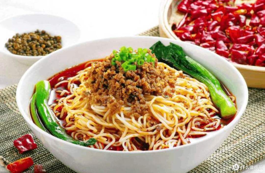食客:大碗宽面是什么面?中国面条地图(篇一)