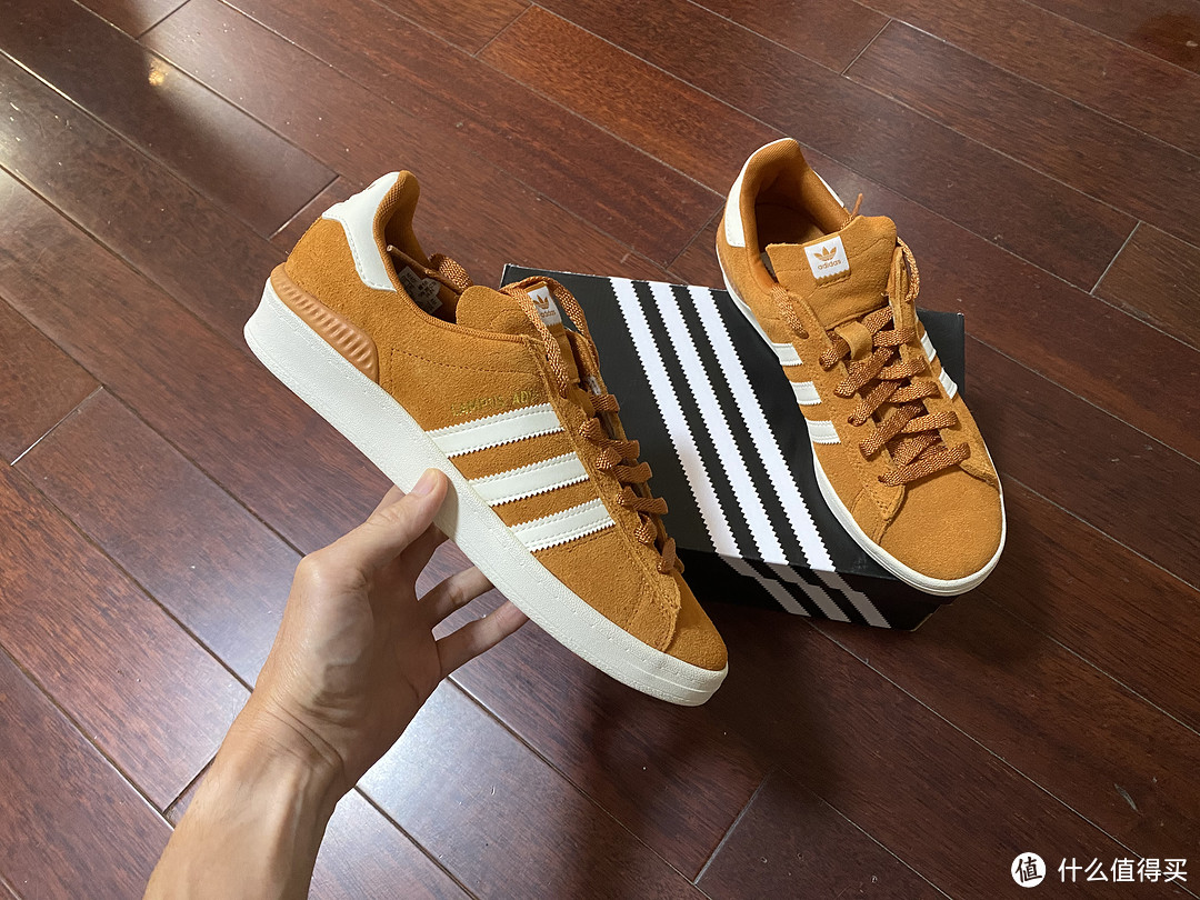 搭载Bounce中底的adidas三叶草campus adv板鞋