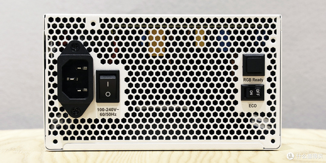 振华LEADEX ARGB 850W 电源 外观②