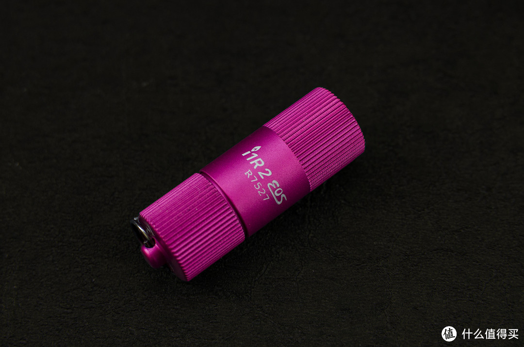 点亮粉红色的关爱：Olight 傲雷 i1R2钥匙链手电