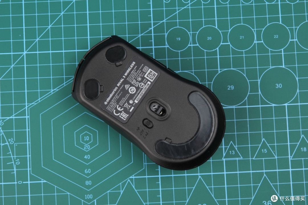 真·王境泽定律 赛睿Rival 3 wireless无线游戏鼠标拆解