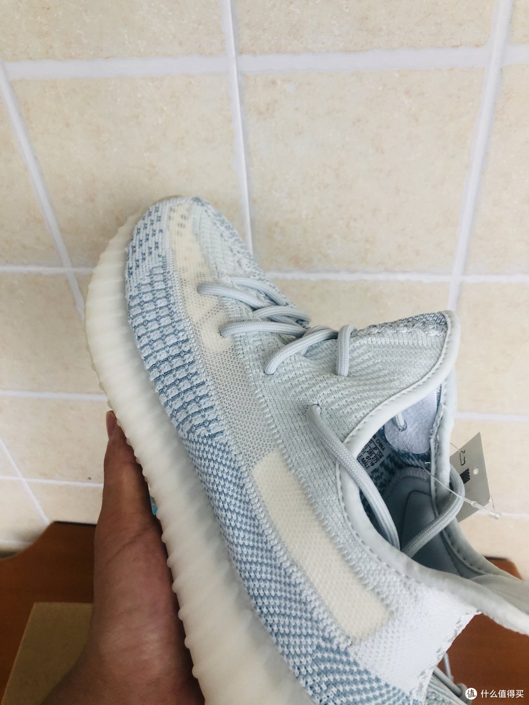 年初买冰蓝,年中笑开颜--yeezy 350 冰蓝