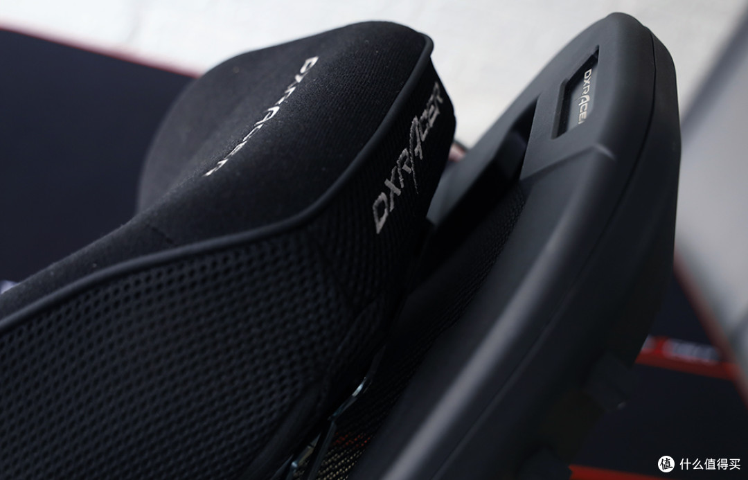DXRacer迪锐克斯 AIR电竞网椅 细节②