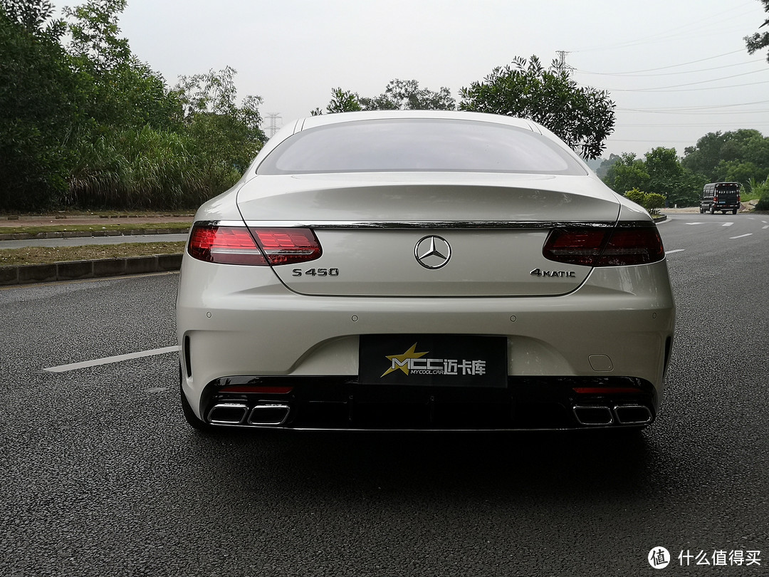 双门轿跑奔驰S-Coupe改装AMG S63Coupe外观