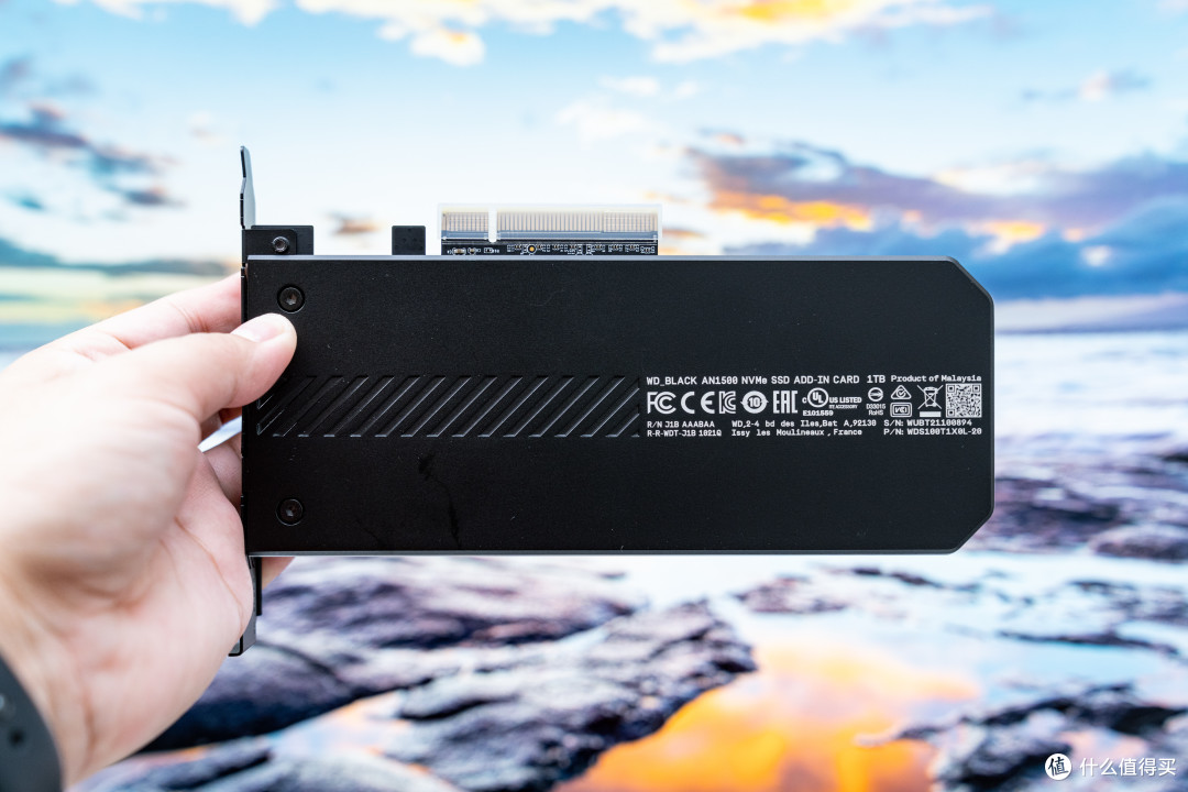 WD_BLACK AN1500 SSD 评测作业：狂飙 6500MB/s，快过 PCIe 4.0