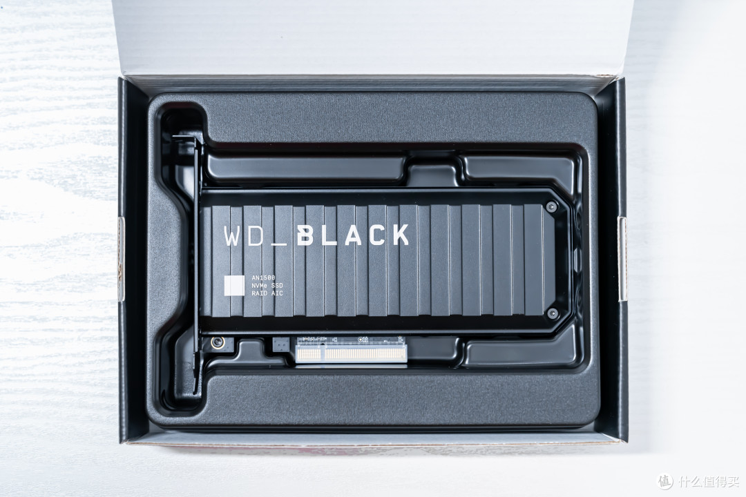 WD_BLACK AN1500 SSD 评测作业：狂飙 6500MB/s，快过 PCIe 4.0