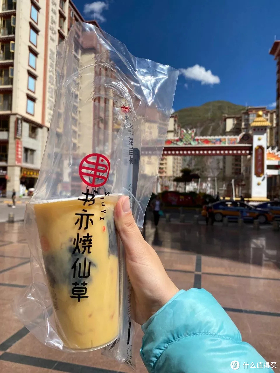 在西藏的这个地方,我看到了最蓝的海子和最美的神山