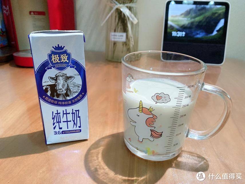 娟姗奶？纯牛奶？八款奶品大乱斗！