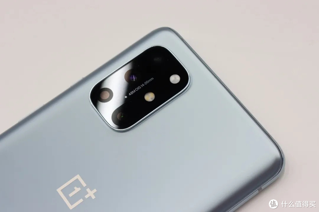 OnePlus 8T发布：出场自带好屏