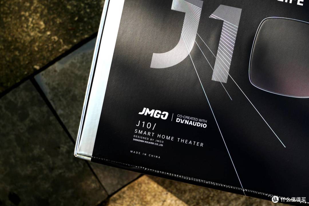 2400ANSI亮度!今年最有诚意投影升级--坚果入门高端旗舰J10功能及画质展示
