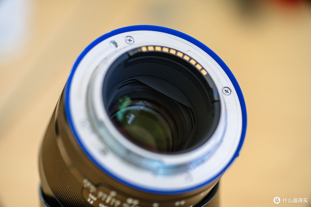 短板突出的全能中焦:蔡司 ZEISS Makro-Planar 2/100 微距镜头