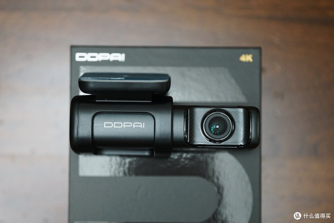 盯盯拍MINI5，一款不务正业的行车记录仪