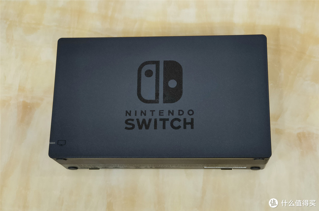 送老三18岁的生日礼物，任天堂游戏机Nintendo Switch腾讯国行版开箱简晒