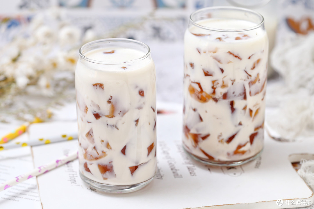 1盒牛奶3包乌龙茶,教你做美味饮品,Q弹浓郁比奶茶好喝,赶快学