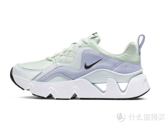 NIKE 耐克50款女鞋双11预售清单，一件的价钱买两件，等等党可以动手啦！低过海淘！