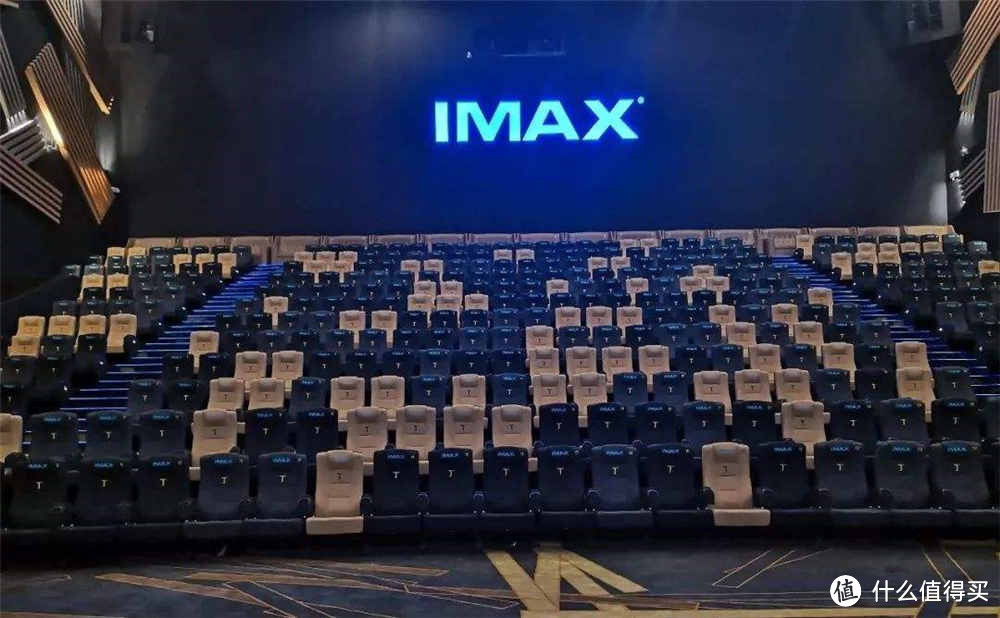 足不出户也能看IMAX？海信J70可能是你唯一的选择