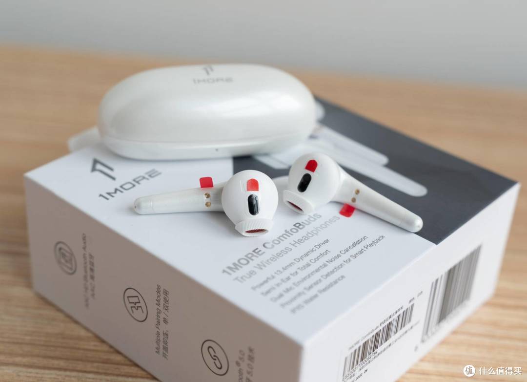 对抗AirPods?!1MORE ComfoBuds 舒适豆半入耳式耳机