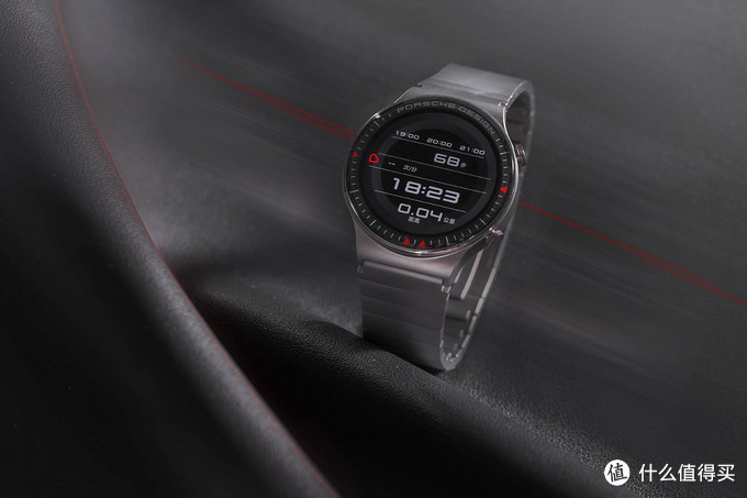奢华级智能手表体验，华为Watch GT2保时捷设计款图赏